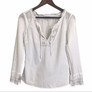 Abercrombie & Fitch Long Sleeve White Embroidered Pullover Cotton Top Blouse XS